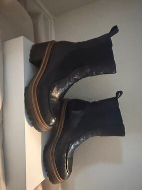 Mis Mooz Evanna Platform Booties with Brown Lug Sole - Women